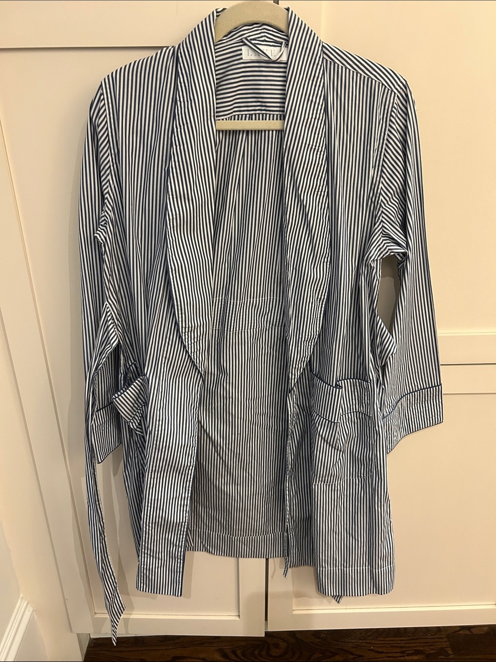 NWOT LAKE cotton Striped Shawl Collar Women’s Robe - Navy & White
